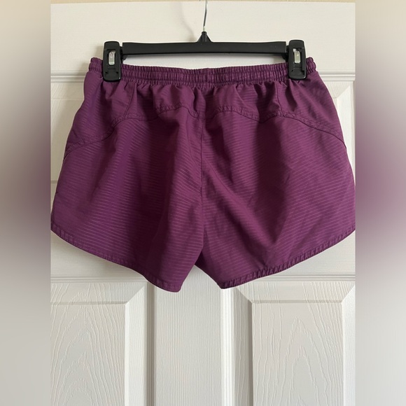 Purple athletic shorts - Picture 2 of 3